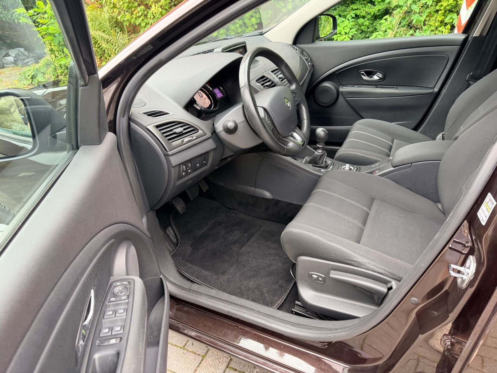 Renault Megane – Bild 9