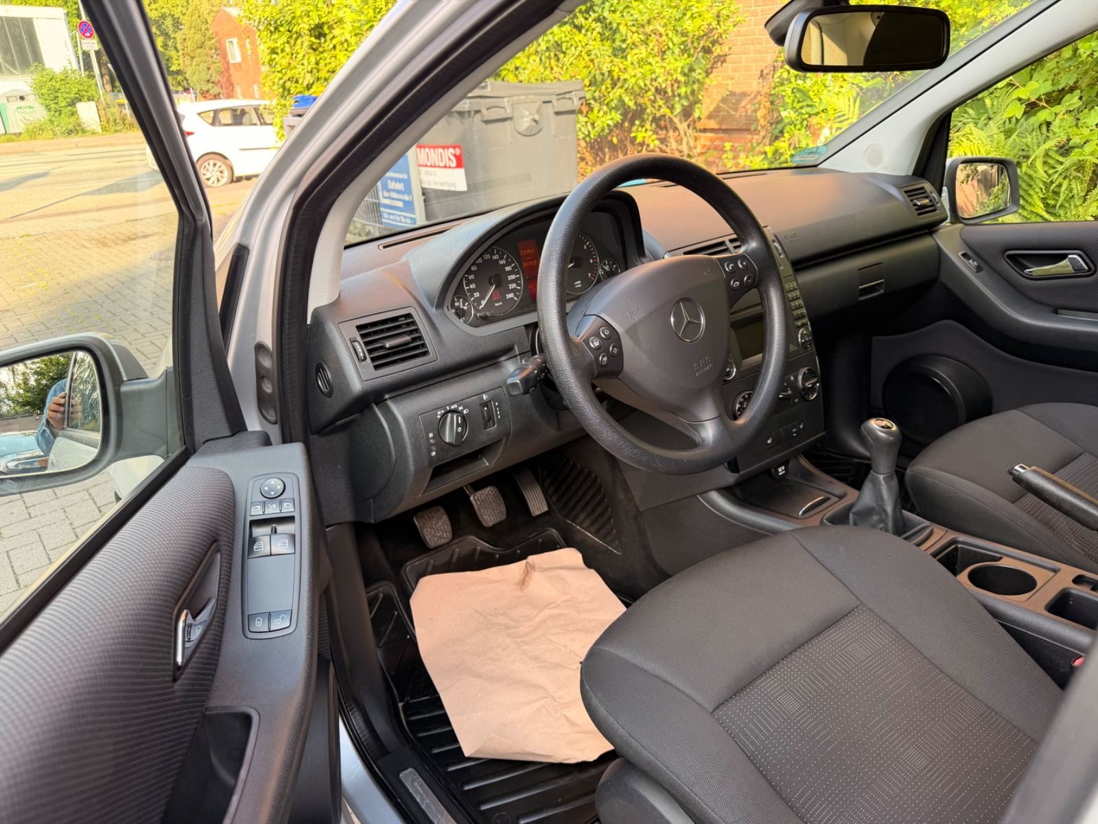 Mercedes-Benz A 160 – Bild 2